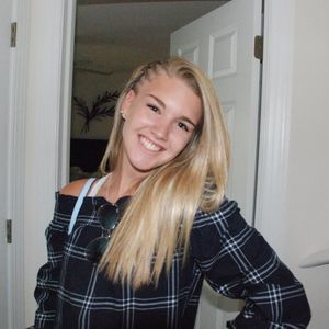 Meet your Posher, Brianna